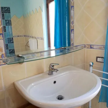 Apartment Apartment With 3 Bedrooms In Siniscola With Wonderful City View 7 Km From The Beach